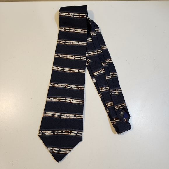 Perry Elis Men's Elegant Navy Blue Silk Striped Tie - Picture 1 of 6